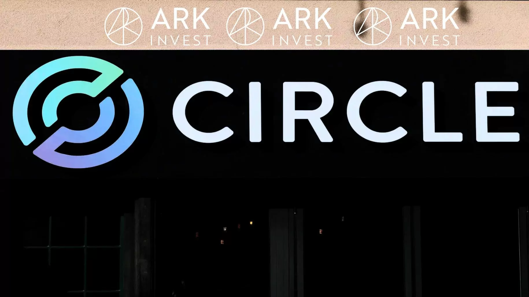 Ark Invest Buys $15.6 Million In Circle Shares